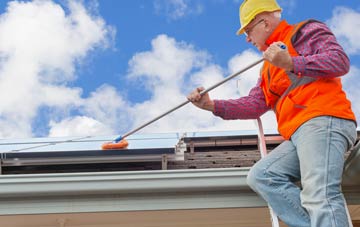 Kelly Bray soft wash roof cleaning